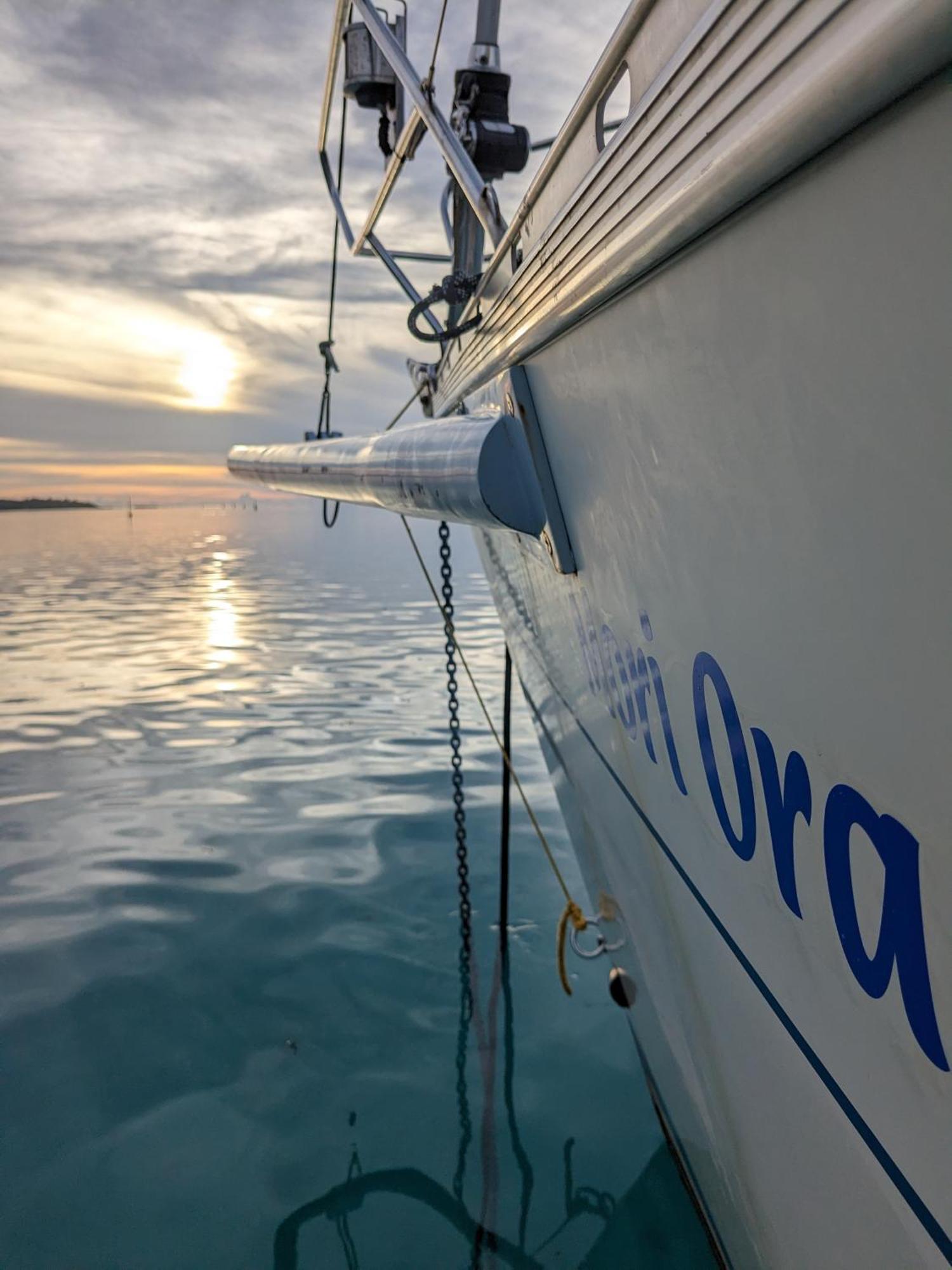 2 Nuits Insolites & 1 Excursion Voile A Bord Du Voilier Mori Ora Moorea Exterior foto